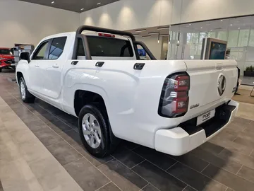 Купить Great Wall Poer, I Рестайлинг Белый 2.4d AT (184 л.с.) 4WD от 3759010 ₽. в Ульяновске