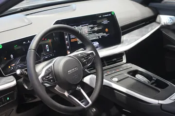 Купить Haval F7, II Серый 2.0 AMT (192 л.с.) 4WD от 3339000 ₽. в Ульяновске