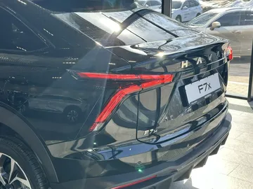 Купить Haval F7x, II Черный 2.0 AMT (192 л.с.) 4WD от 3259000 ₽. в Ульяновске