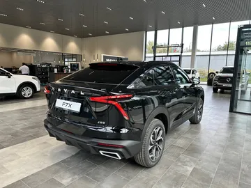 Купить Haval F7x, II Черный 2.0 AMT (231 л.с.) 4WD от 3645000 ₽. в Ульяновске