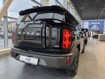 Купить Haval H3, I Черный 1.5 AMT (177 л.с.) 4WD от 2699000 ₽. в Ульяновске