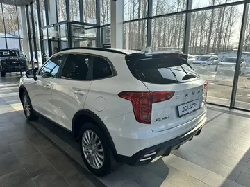 Купить Haval Jolion, I Рестайлинг Белый 1.5 AMT (143 л.с.) от 2349000 ₽. в Ульяновске
