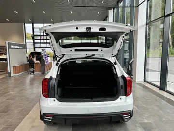 Купить Haval Jolion, I Рестайлинг Белый 1.5 AMT (150 л.с.) 4WD от 2504000 ₽. в Ульяновске