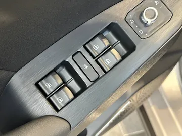 Купить Haval Jolion, I Рестайлинг Серый 1.5 AMT (143 л.с.) от 2175010 ₽. в Ульяновске