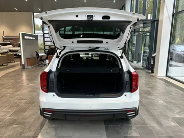 Купить Haval Jolion, I Рестайлинг Белый 1.5 AMT (150 л.с.) 4WD от 2373510 ₽. в Ульяновске