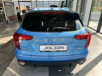 Купить Haval Jolion, I Рестайлинг Голубой 1.5 AMT (150 л.с.) 4WD от 2548500 ₽. в Ульяновске