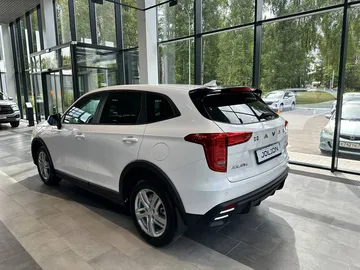 Купить Haval Jolion, I Рестайлинг Белый 1.5 MT (143 л.с.) от 1829010 ₽. в Ульяновске