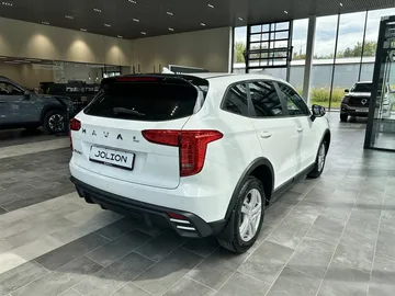 Купить Haval Jolion, I Рестайлинг Белый 1.5 MT (143 л.с.) от 1829010 ₽. в Ульяновске
